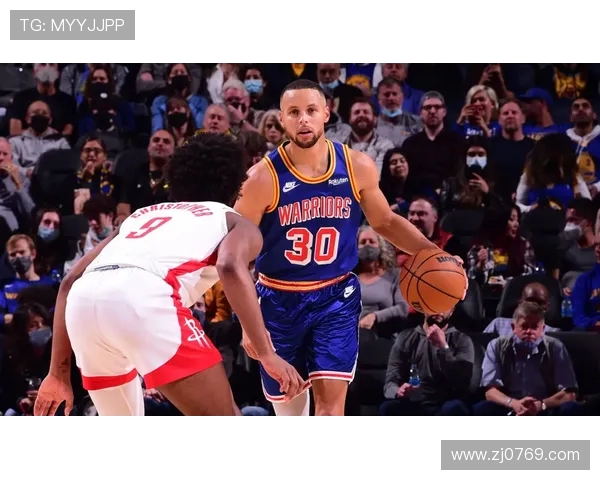 天主大学与库里科连队的激烈对决展现篮球魅力与团队精神的较量