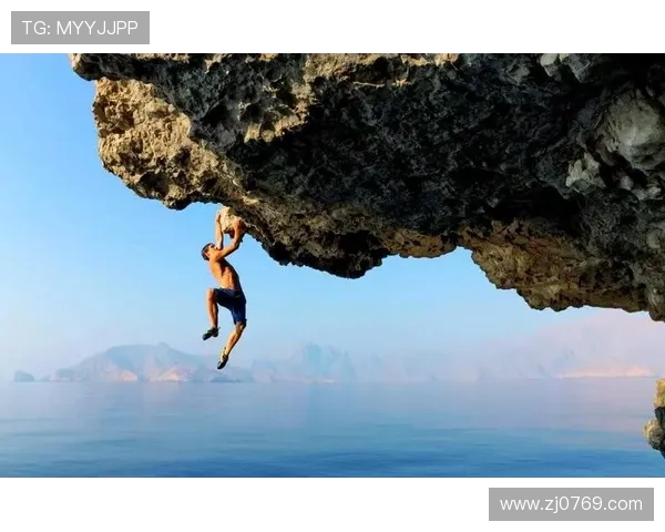 杭州极限运动队的攀岩之路：从初学者到联赛冠军的成长历程